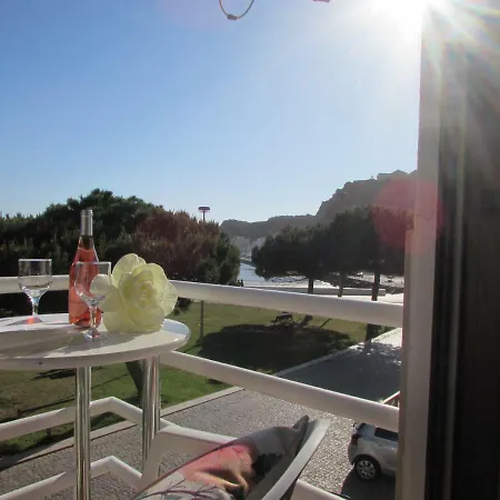 Bay House With Pool 1 Minute From The Sao Martinho do Porto